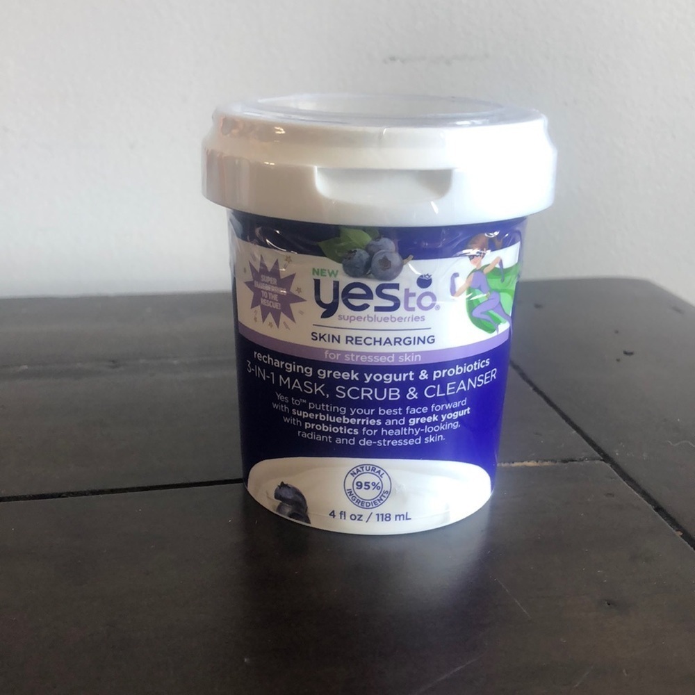 Yes to superblueberries recharging 3 in 1 mask